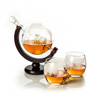 Whiskey Decanter Globe with 2 glasses & 8 whiskey stones, 0,85 litre